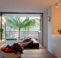 2 Bedroom Apt in Potts Point with Parking - Accommodation Main Beach