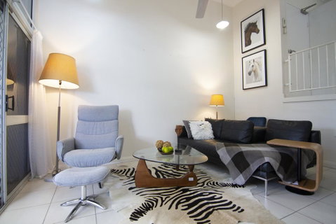 2 Bedroom Close To CBD - Accommodation Main Beach 3