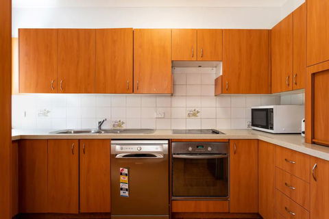 2 Bedroom Garden Apartment By Bondi Beach - Accommodation Main Beach 1