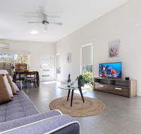 2 Bedroom w/Parking Near Central Cessnock - Accommodation Main Beach