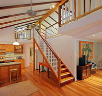 2 Manfred Street Belongil Beach - Susie's Beach House - Accommodation Main Beach