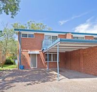 2/10 Catalina Close - Walk to Shoal Bay Beach - Accommodation Main Beach