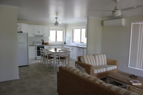 2/51 Carlo Road - Rainbow Beach - Accommodation Main Beach 1