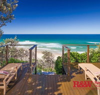 20 Arakoon Crescent - Accommodation Main Beach