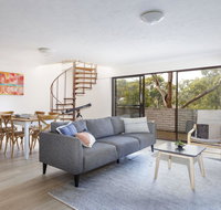 20 Booneroo - Walk To The Beach - Accommodation Main Beach