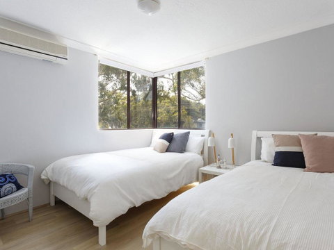 20 Booneroo - Walk To The Beach - Accommodation Main Beach 3