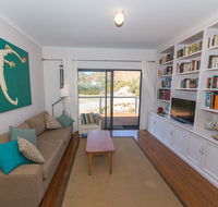 20 Lady Bay Road - Accommodation Main Beach