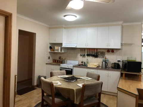 Canaan Homestay - Accommodation Main Beach 4