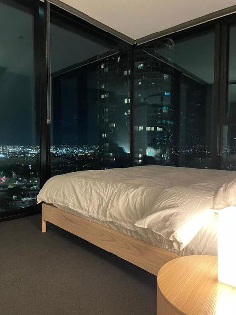 C&S Stay- Melbourne CBD - Accommodation Main Beach 1