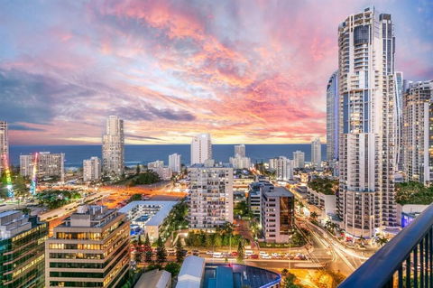 Condor Apartments By Gold Coast Premium - Accommodation Main Beach 1