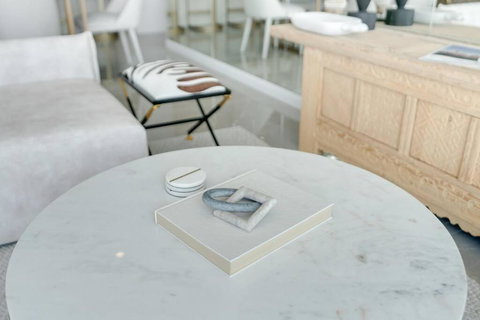 D-Ocean Retreat Modern 3-Bedroom Apartment - Accommodation Main Beach 3