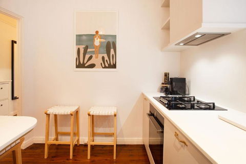 Deco Amour, Bellevue Hill Isyd - Accommodation Main Beach 3