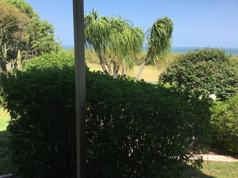 3 Sea/Fraser Island View Deckings, Beachfront, Marina - Accommodation Main Beach 2