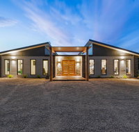 3 WISE MONKEYS MANSFIELD - Accommodation Main Beach