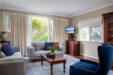 3-Bed House Near Bondi Beach With Balcony, Parking - Accommodation Main Beach 0