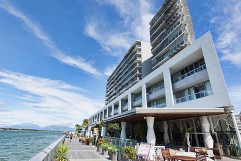 301 Harbour Lights - Accommodation Main Beach 3