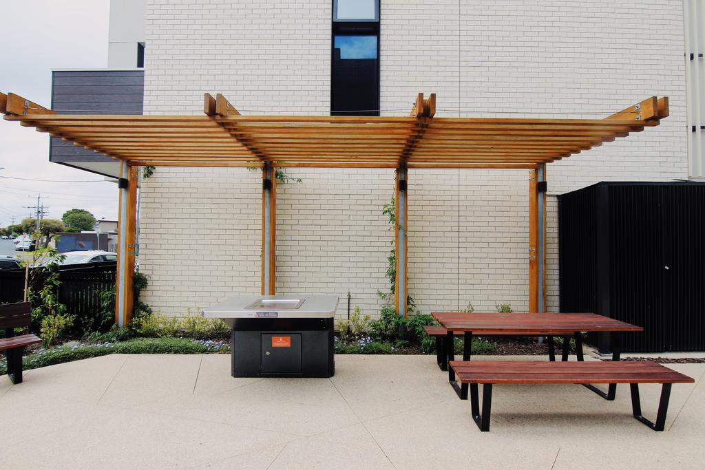 Aspendale Gardens VIC Accommodation Main Beach