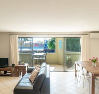 4/4 On First - Accommodation Main Beach