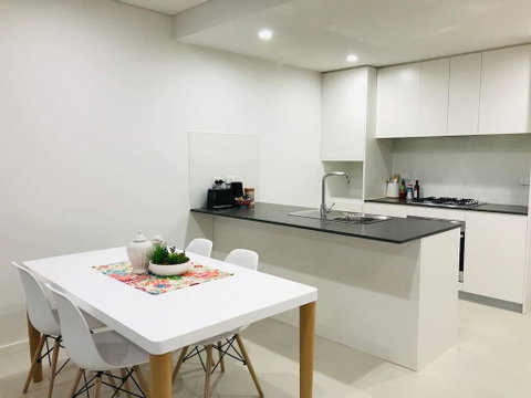 404 Kalina 2 Bedrooms - Accommodation Main Beach 0