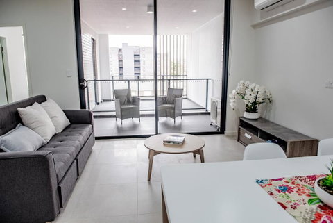 404 Kalina 2 Bedrooms - Accommodation Main Beach 2