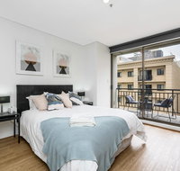 504 Perth CBD Huge and beautiful - Accommodation Main Beach