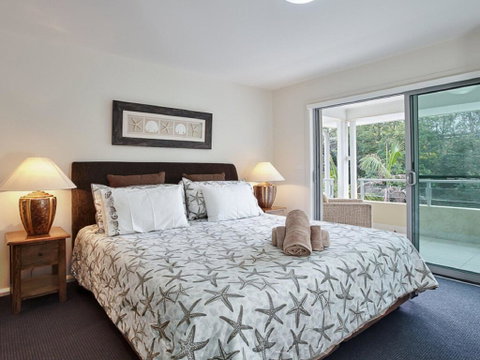 516 'Oaks Pacific Blue', 265 Sandy Point Road- Private Pool, Aircon, WIFI - Accommodation Main Beach 3