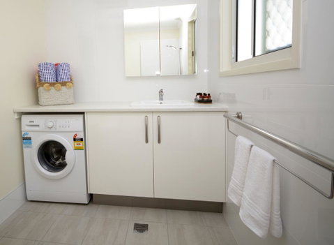 545 Esplanade - Accommodation Main Beach 1
