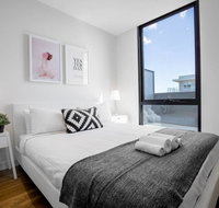 60 Boutique StudioBoxhill Boxhill Central Mall - Accommodation Main Beach