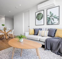 61 Boutique one-bedroom Boxhill Central Mall - Accommodation Main Beach