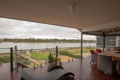 64 Marina Way, Mannum - Accommodation Main Beach 3