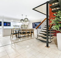 7 Bedroom Gold Coast Luxury Waterfront Home with Pool sleeps 20 - Accommodation Main Beach
