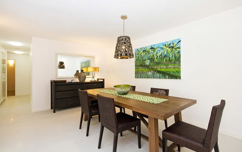 9 Alderly - Accommodation Main Beach 3