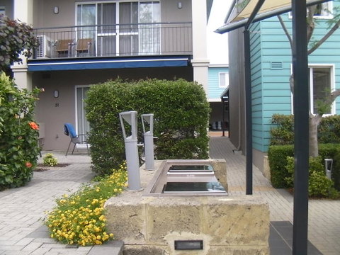 9/20 Apollo Quay Apartment - Accommodation Main Beach 3