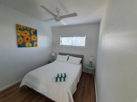 A Beach Getaway - Accommodation Main Beach 1