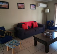 A City Retreat 2BR Apartment - Reid Park -Townsville - Accommodation Main Beach