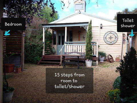 A La Folly - Accommodation Main Beach 1