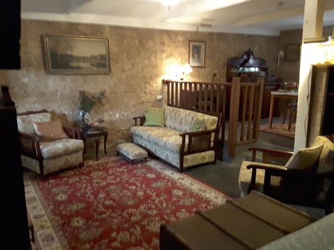 A La Folly - Accommodation Main Beach 3