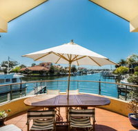 A Mariners Place - BEST location in town - Accommodation Main Beach