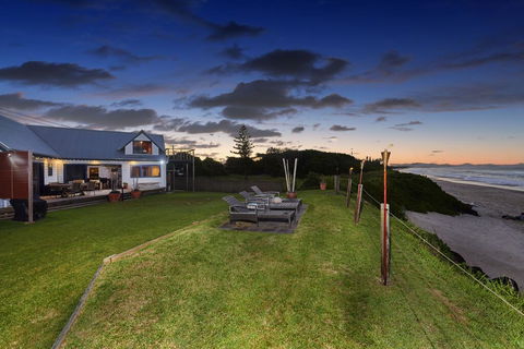 A PERFECT STAY - Belongil On The Beach - Accommodation Main Beach 1