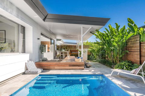 A PERFECT STAY - Kaylani Cove - Accommodation Main Beach 0