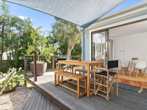 A PERFECT STAY - San Juan Surfers Cottage - Accommodation Main Beach 3
