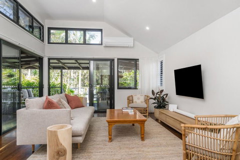 A PERFECT STAY - Solstice - Accommodation Main Beach 0