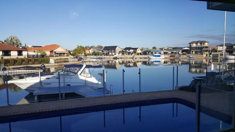 A Stay In Paradise - Accommodation Main Beach 0