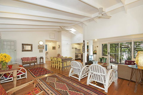 A SWEET ESCAPE - Aluna - Accommodation Main Beach 1