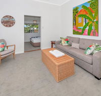 A Touch of the Bahamas on McKenzie MK3 - Accommodation Main Beach