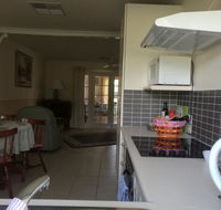 A Victor Harbour Retreat Aldinga Tony's Music Cottage - Accommodation Main Beach