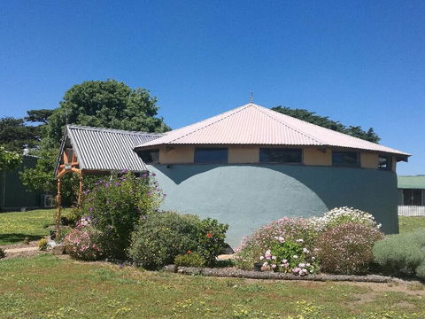 A Victor Harbour Retreat Aldinga-The Round Cottage - Accommodation Main Beach 0