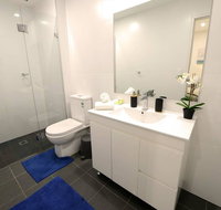 A1 - Private gateway  Chippendale green Free P AirCon - Accommodation Main Beach