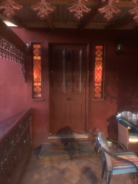 Aarav Cottage - Accommodation Main Beach 2