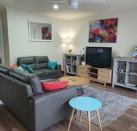 Abalone Guest Accommodation - Accommodation Main Beach